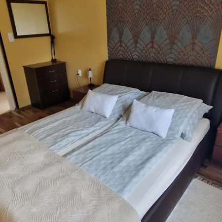 Tamasi Villa- Nyaralohaz Ferienhaus Balatonkeresztúr