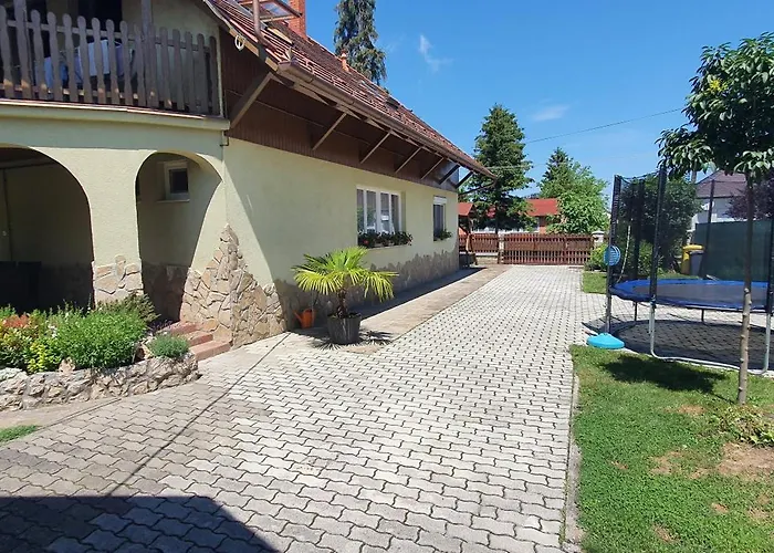 Tamasi Villa- Nyaralohaz * Balatonkeresztúr