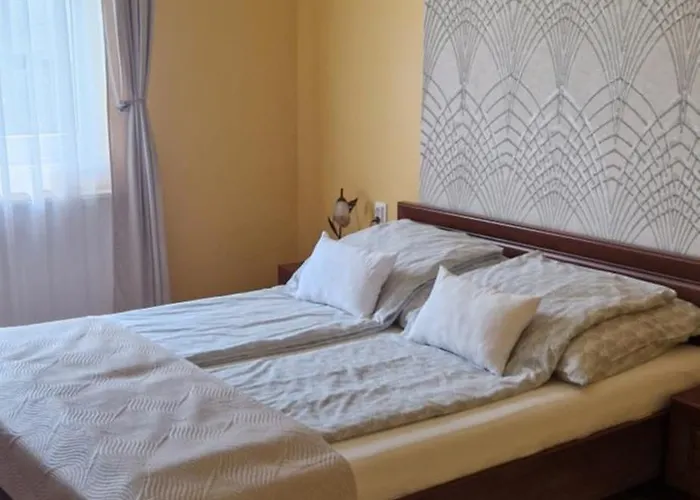 Tamasi Villa- Nyaralohaz Case de vacanță Balatonkeresztúr